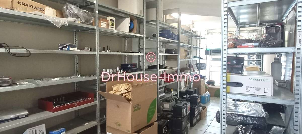 Commerce à TOURNEFEUILLE