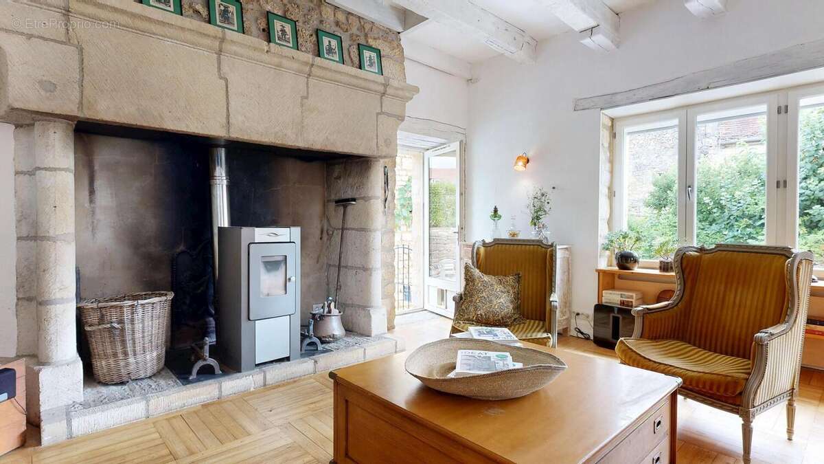 Proprieterareetdecaractereaucoeurdelabastide072220 - Maison à DOMME