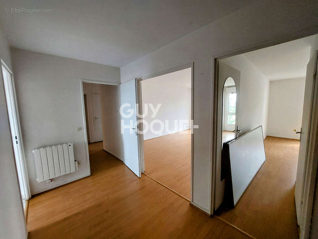 Appartement à ROSNY-SOUS-BOIS