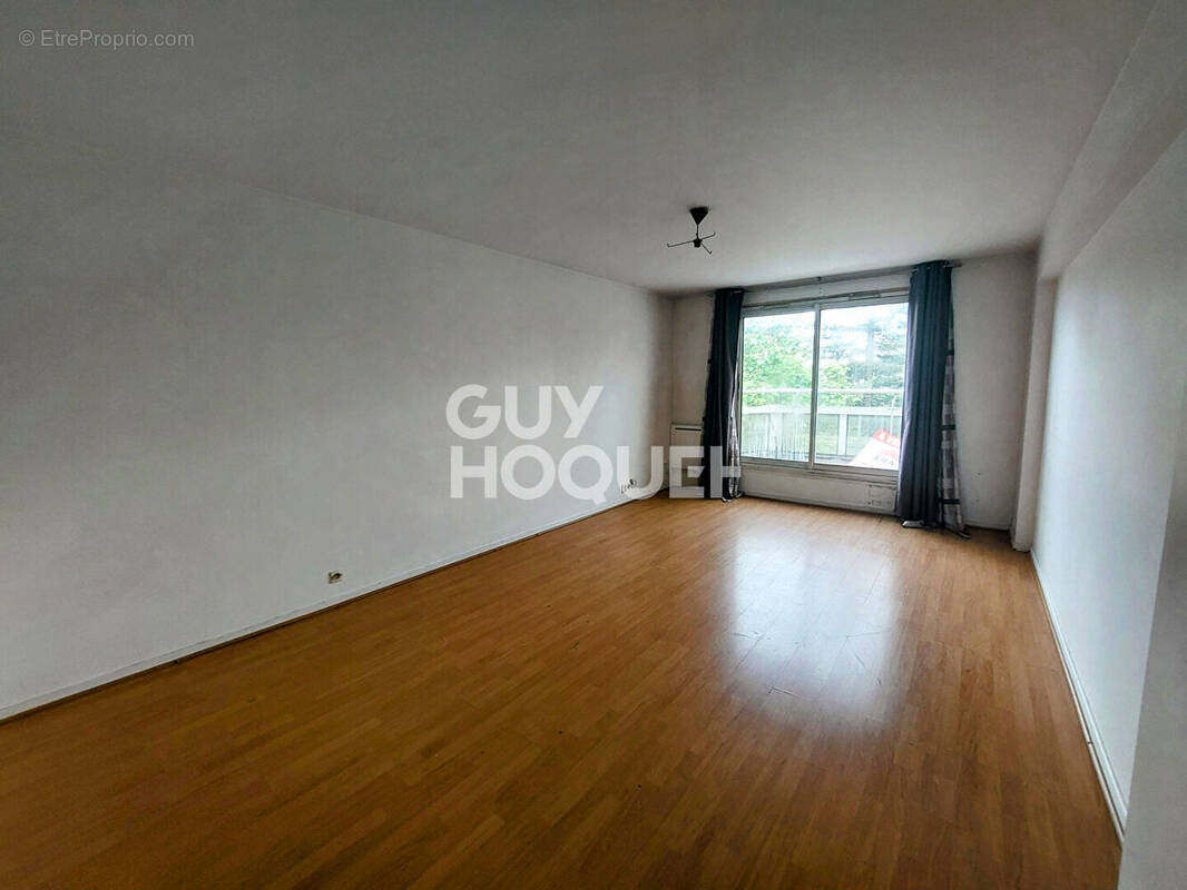 Appartement à ROSNY-SOUS-BOIS