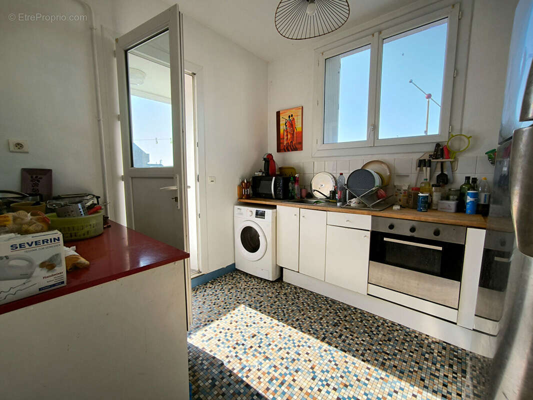 Appartement à DONGES