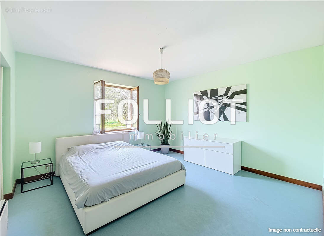 Maison à ISIGNY-LE-BUAT