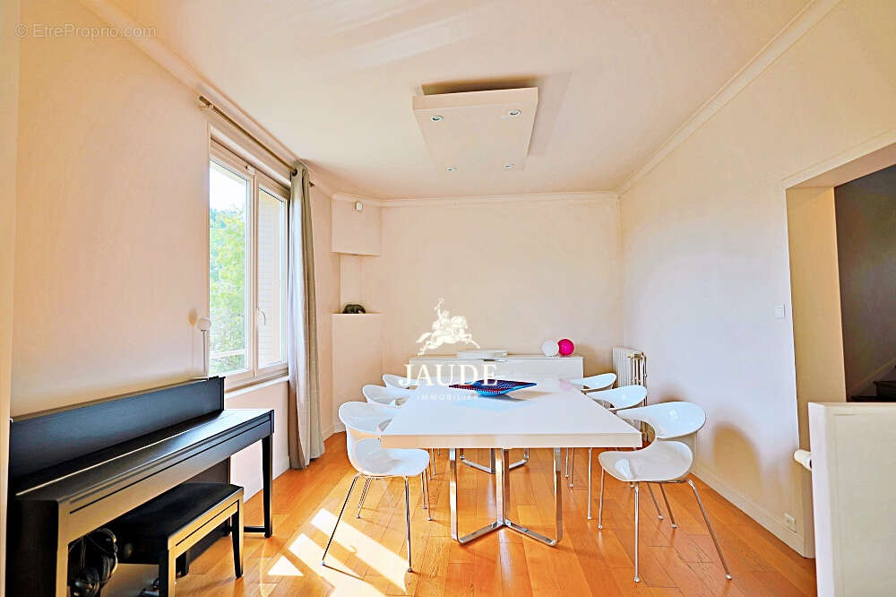 Maison à CHAMALIERES