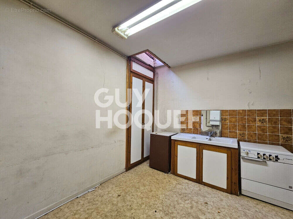 Commerce à MONT-DE-MARSAN