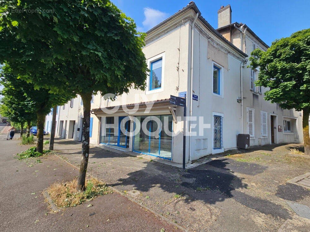 Commerce à MONT-DE-MARSAN