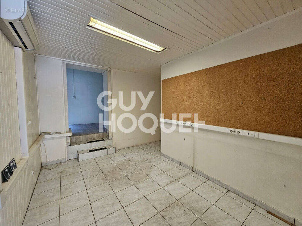 Commerce à MONT-DE-MARSAN