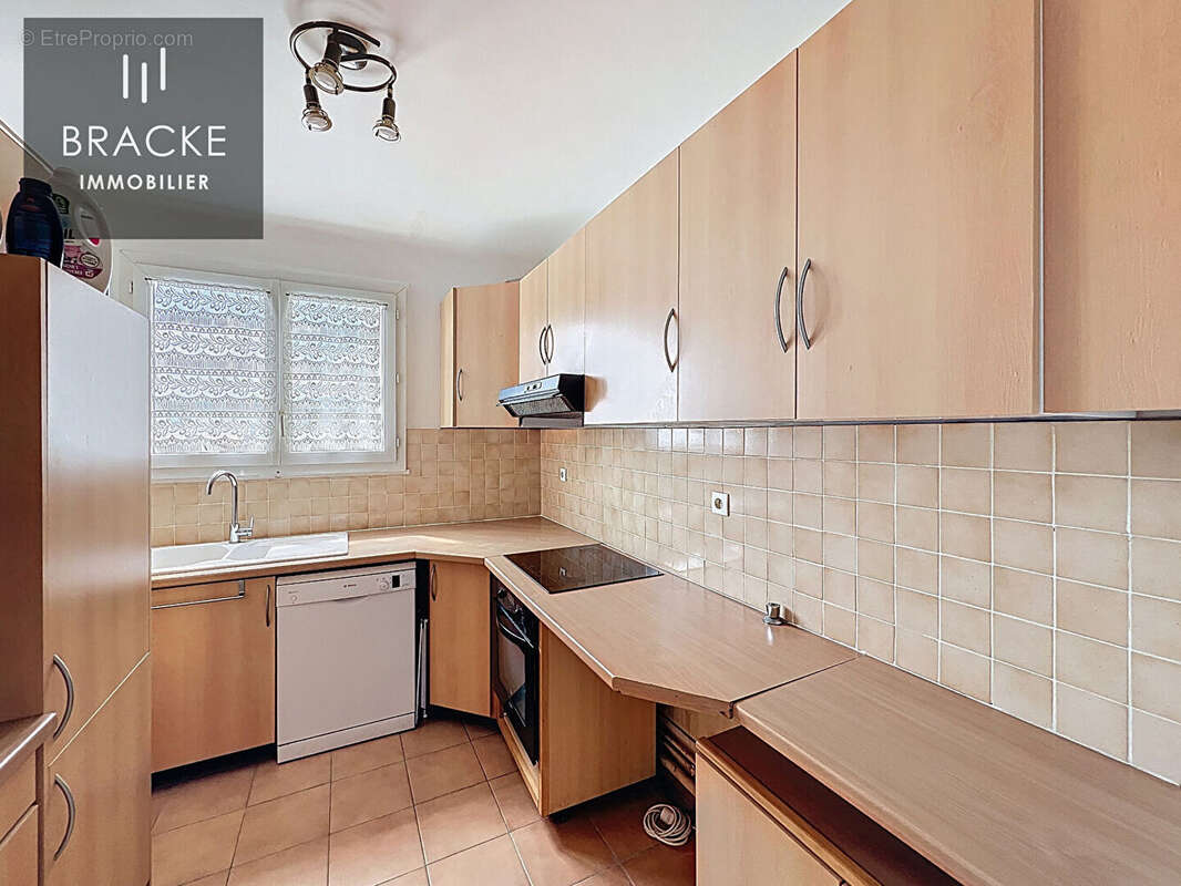 Appartement à LA GARENNE-COLOMBES