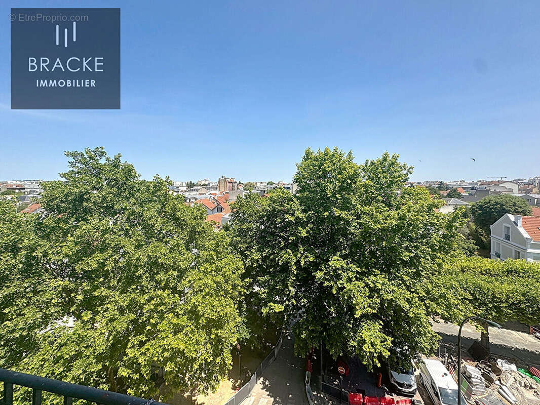 Appartement à LA GARENNE-COLOMBES