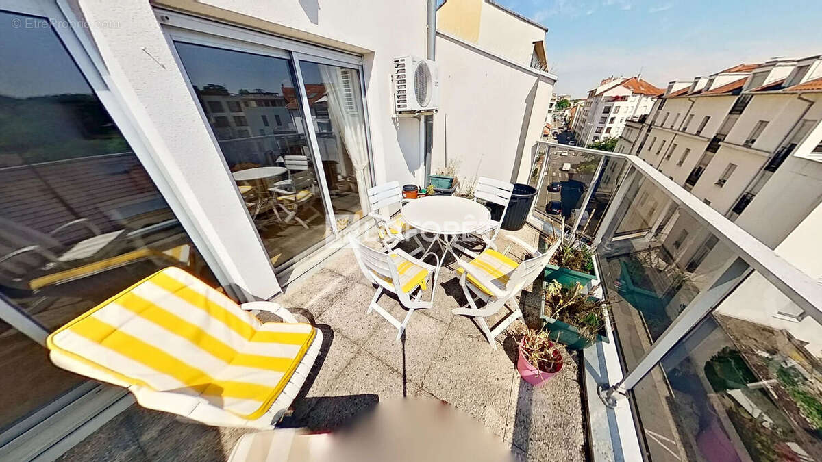 Appartement à LYON-3E