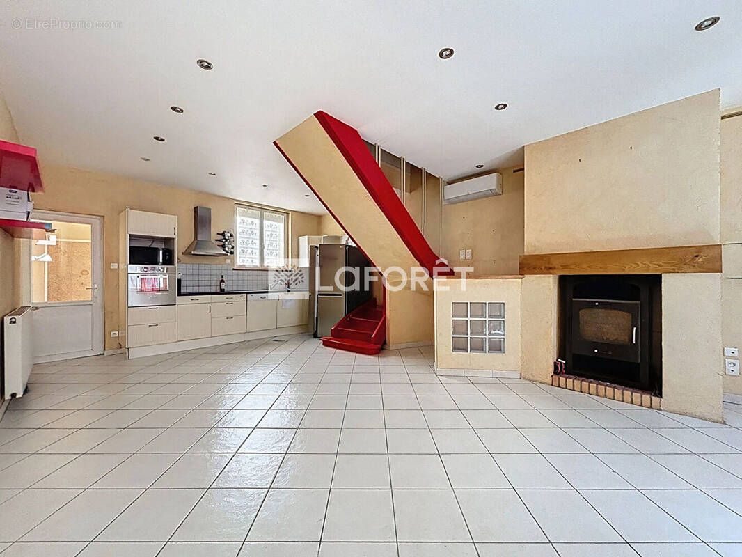 Maison à VILLEMUR-SUR-TARN