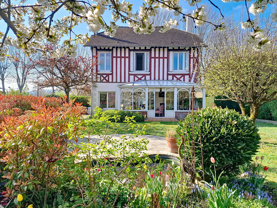 Maison à EVREUX