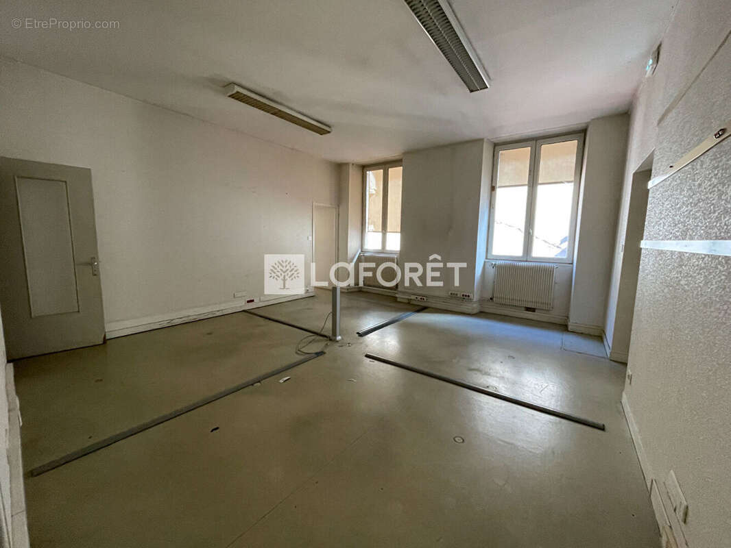 Appartement à LONS-LE-SAUNIER