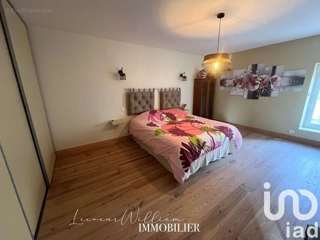 Photo 9 - Maison à MOULT