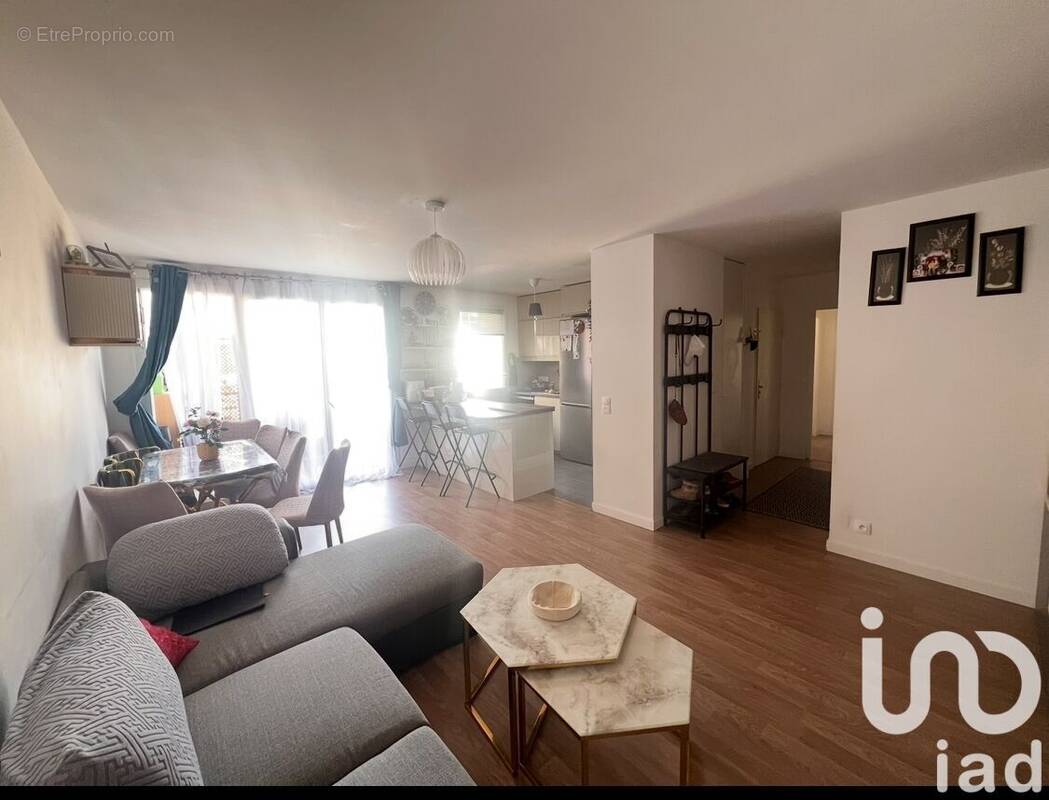 Photo 1 - Appartement à CORBEIL-ESSONNES