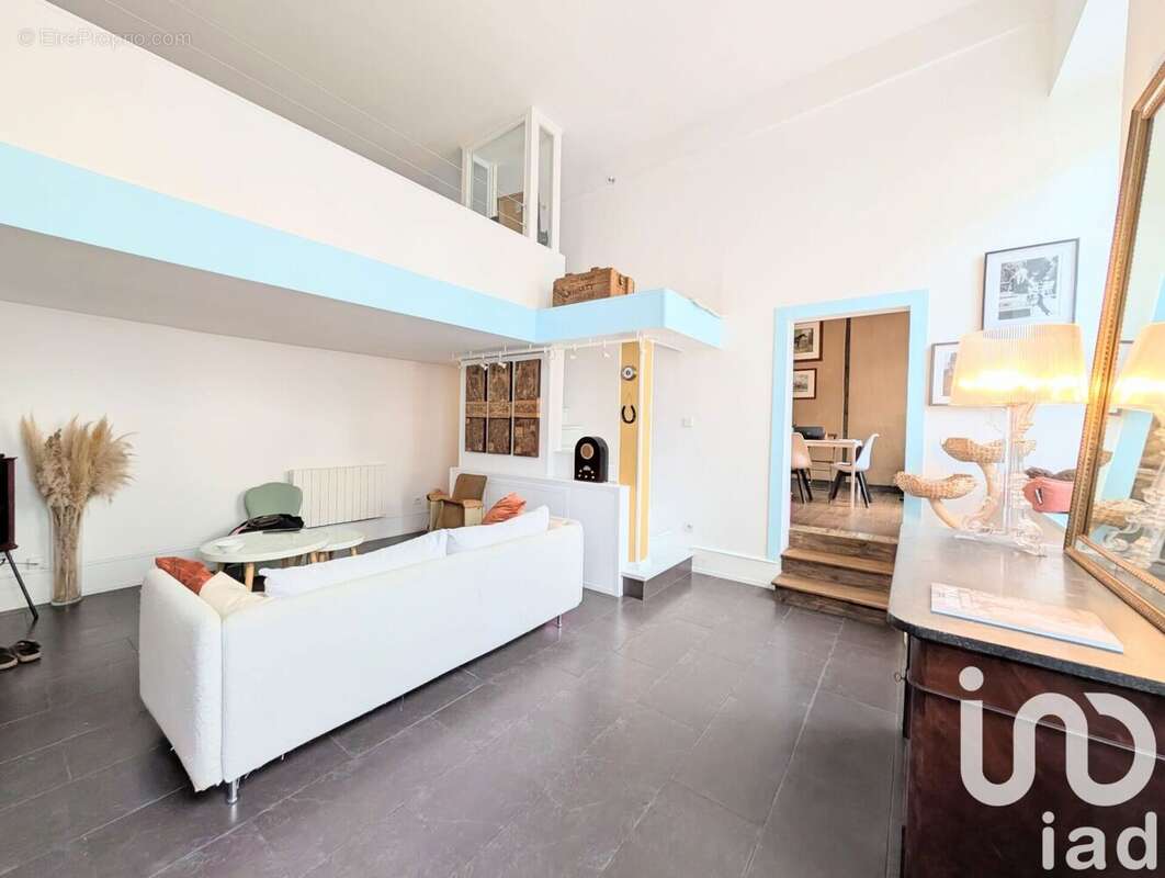 Photo 4 - Commerce à VERSAILLES