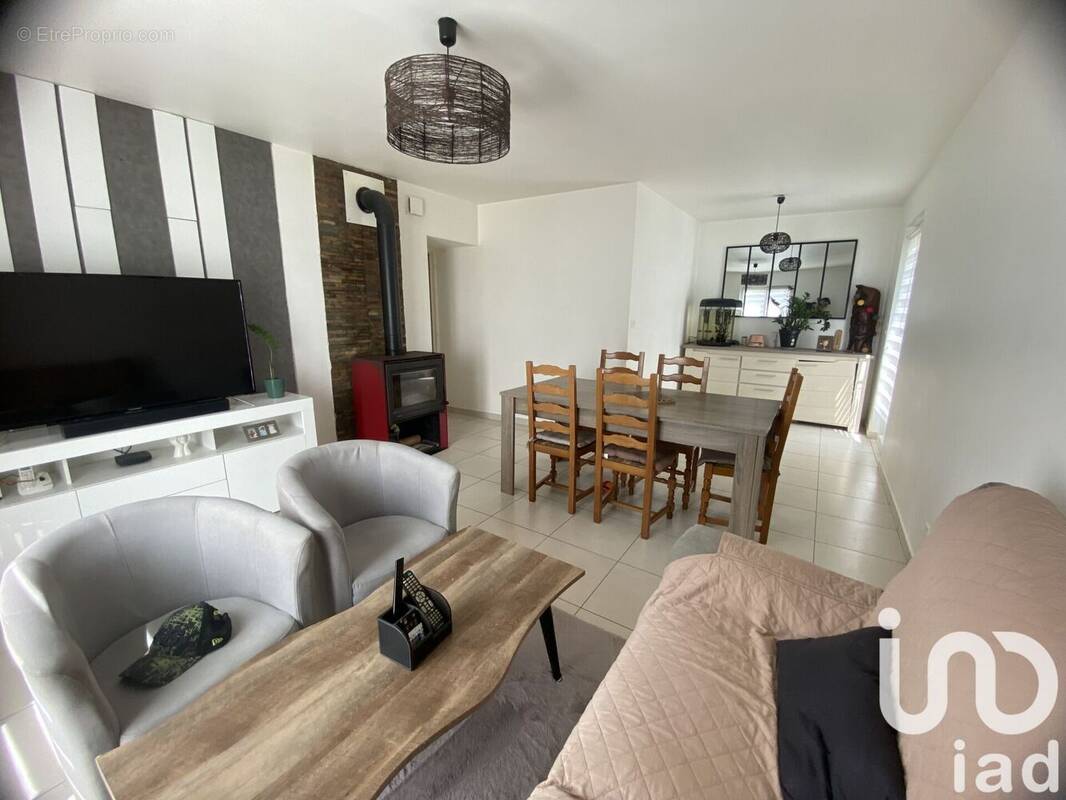 Photo 1 - Maison à LIFFRE