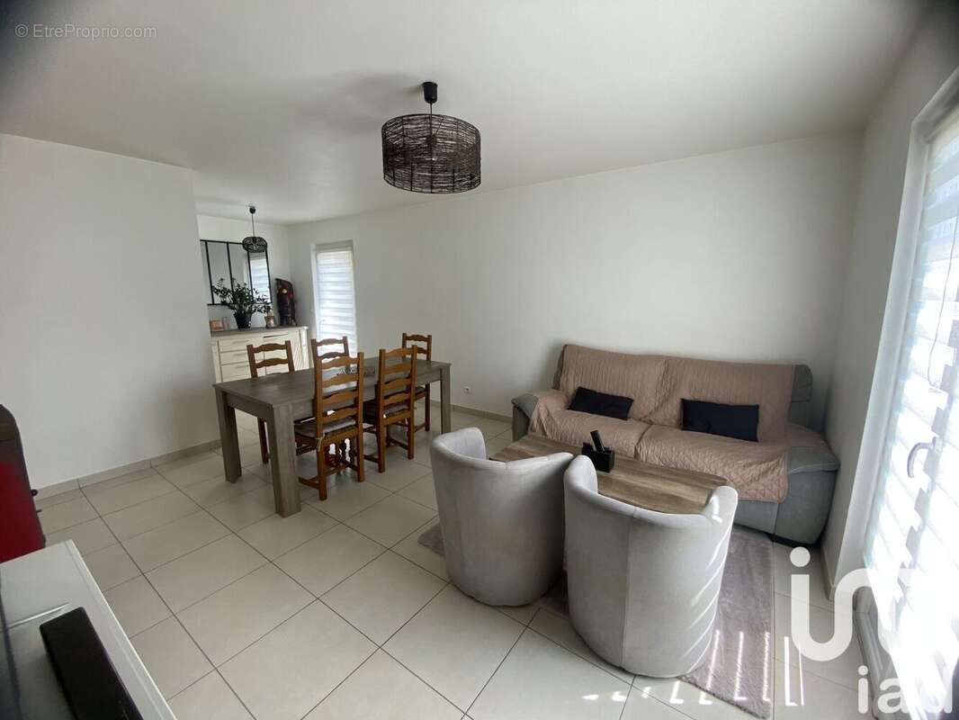 Photo 6 - Maison à LIFFRE