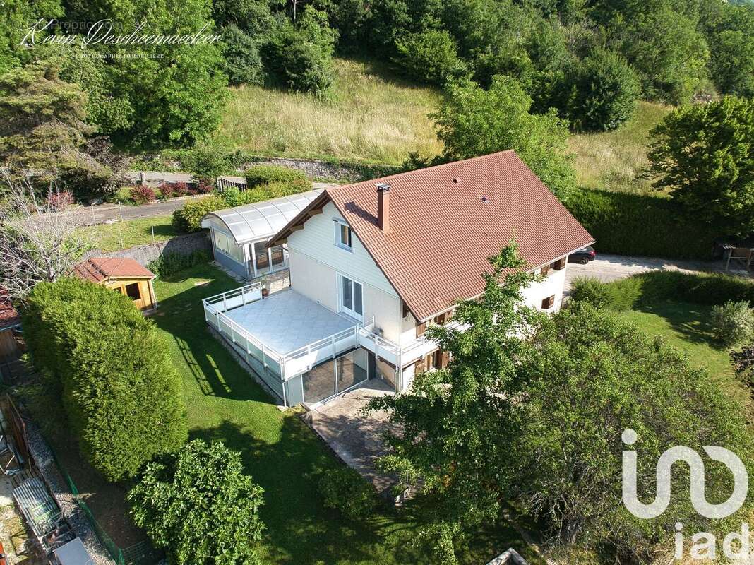 Photo 2 - Maison à PERON