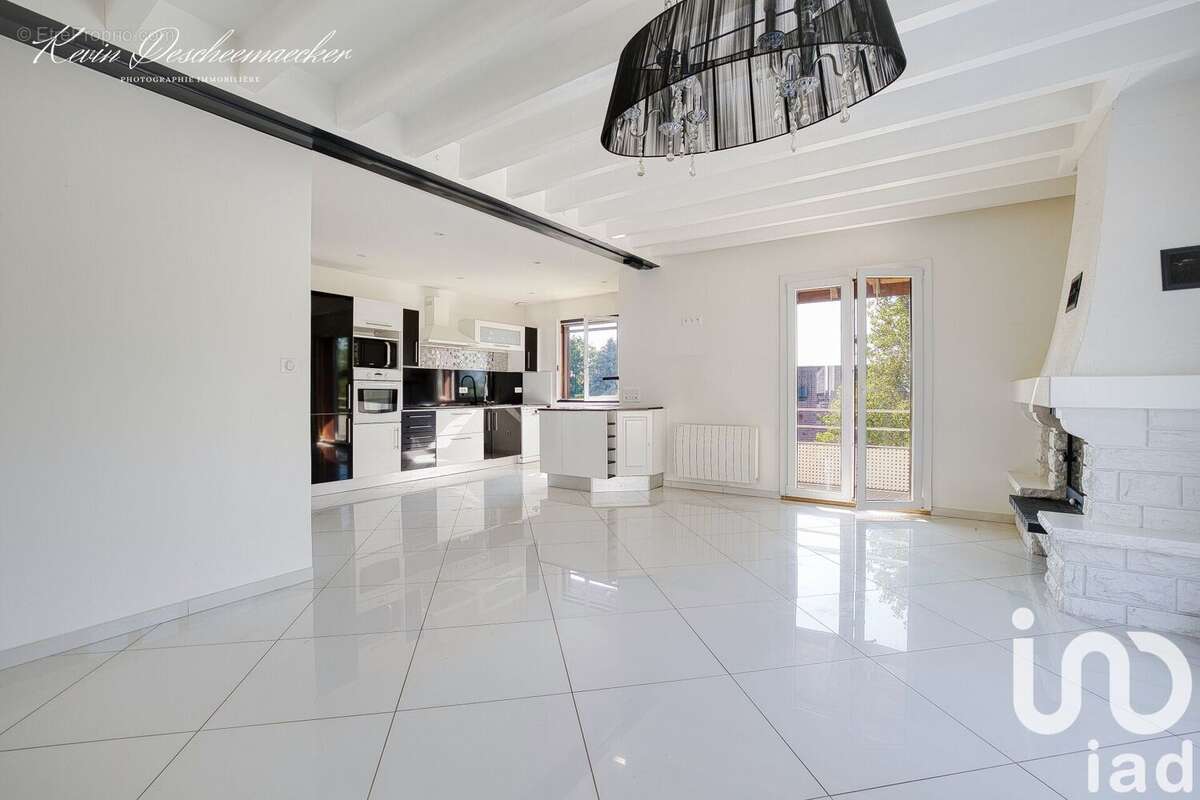 Photo 7 - Maison à PERON