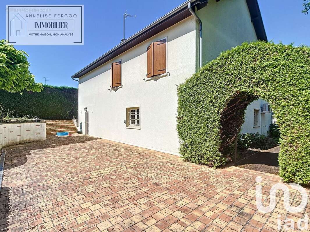 Photo 7 - Maison à VARENNES-VAUZELLES