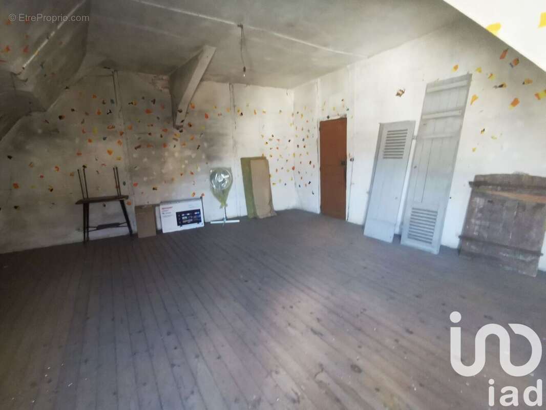 Photo 9 - Maison à SAINT-HILAIRE-LE-LIERRU