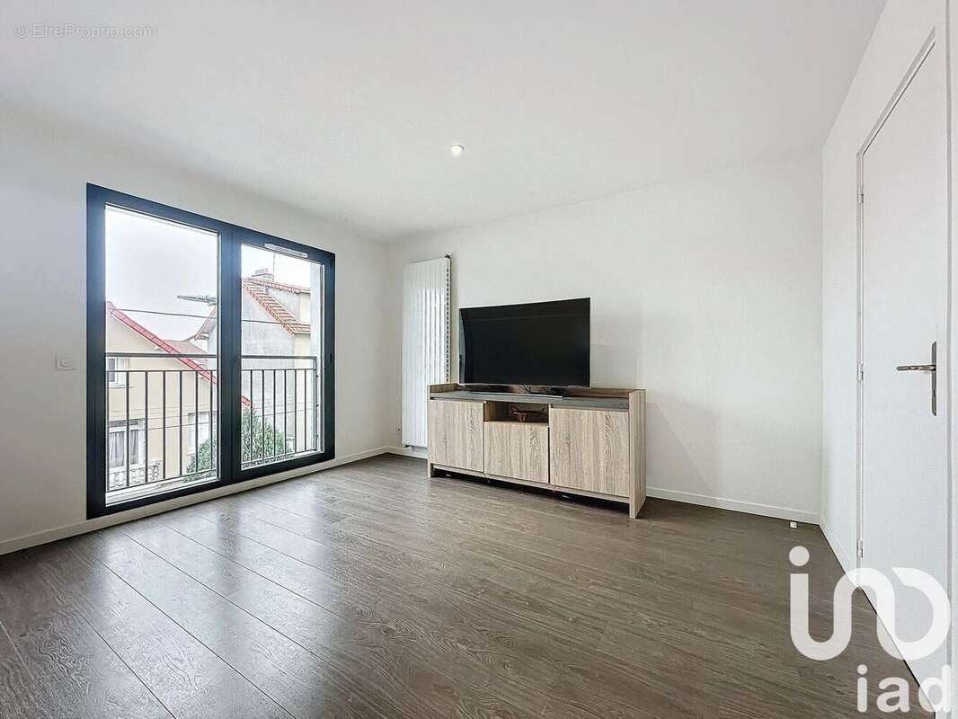 Photo 2 - Appartement à NOISY-LE-GRAND