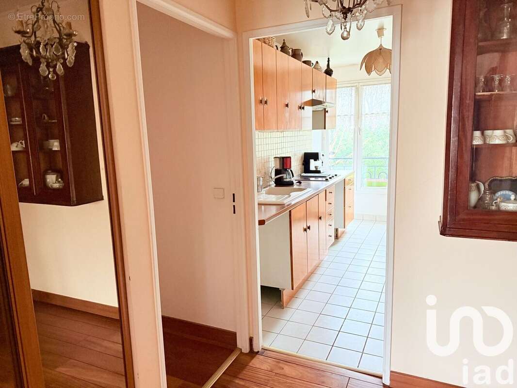 Photo 7 - Appartement à RUEIL-MALMAISON