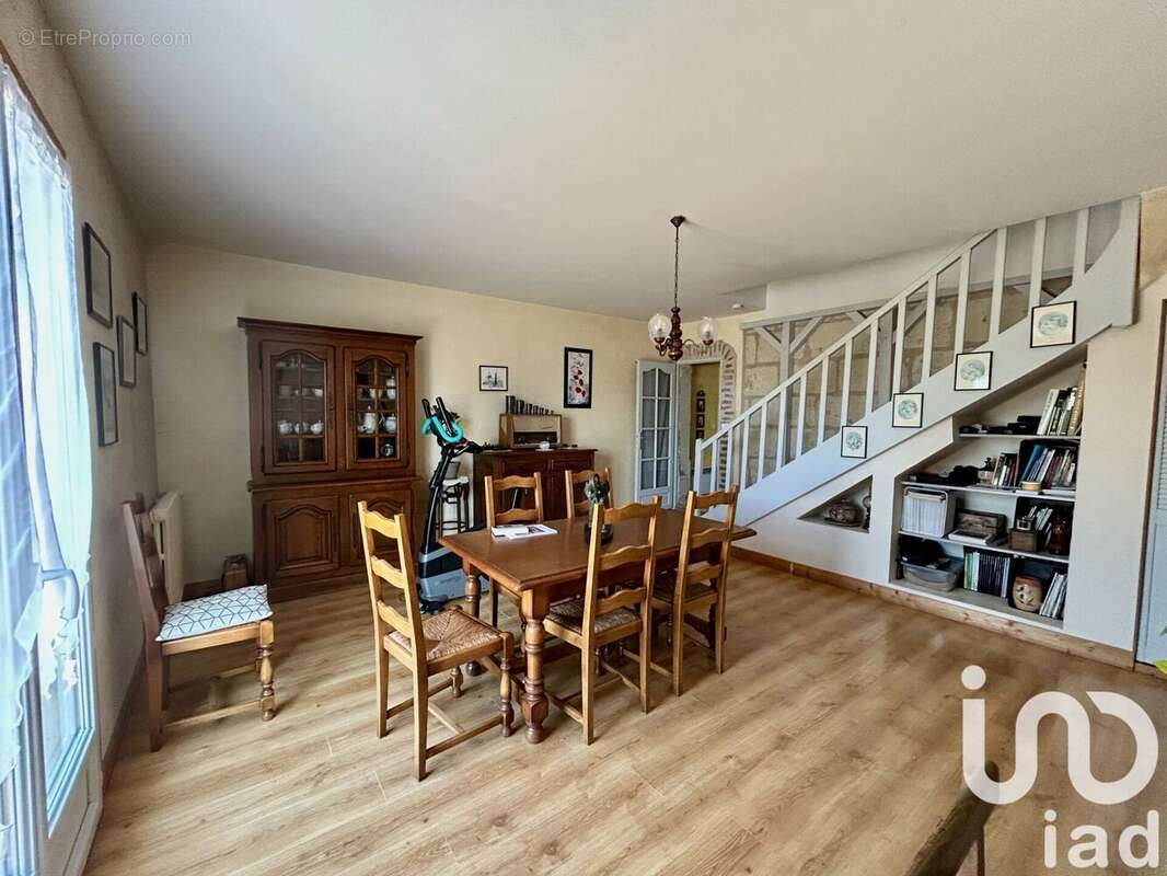 Photo 8 - Maison à ALLONNES