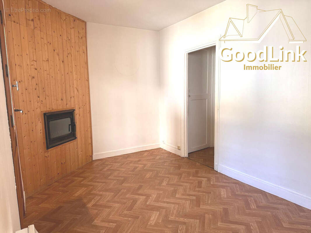 Entrée salle à manger  - Maison à MELUN