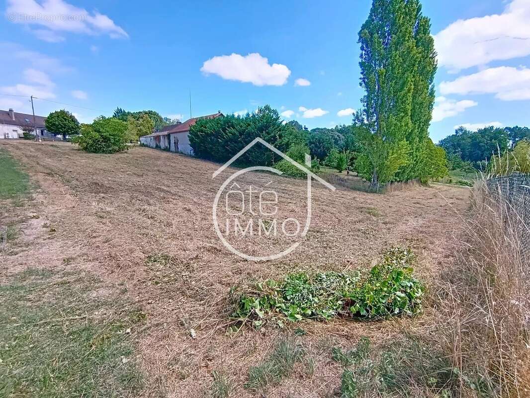 Terrain à PRIGONRIEUX