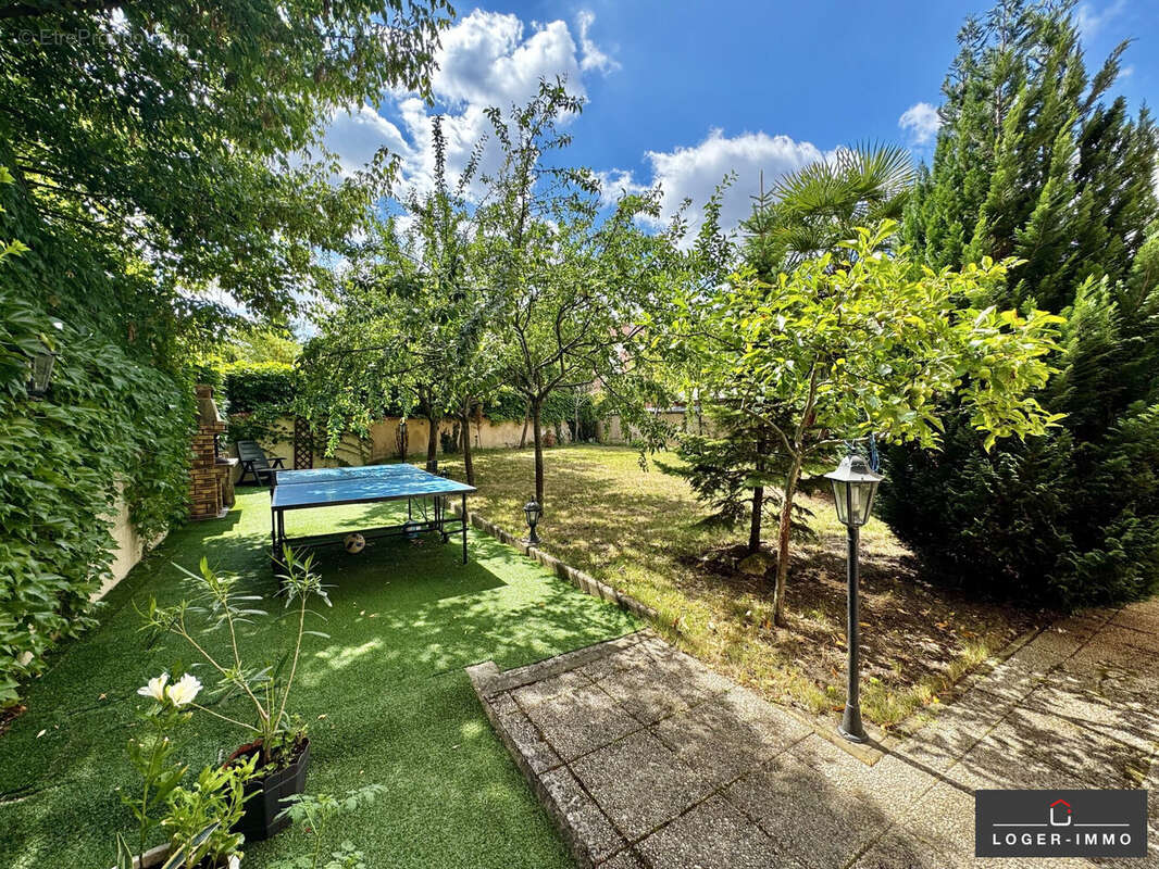 Maison à JOINVILLE-LE-PONT