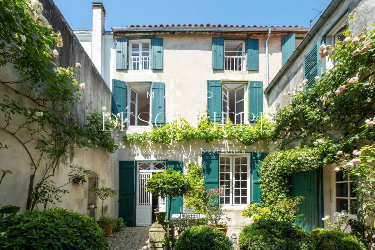 Maison à LA ROCHELLE