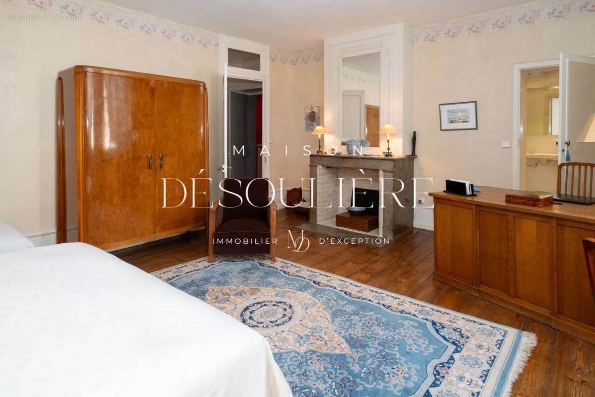 Maison à LA ROCHELLE