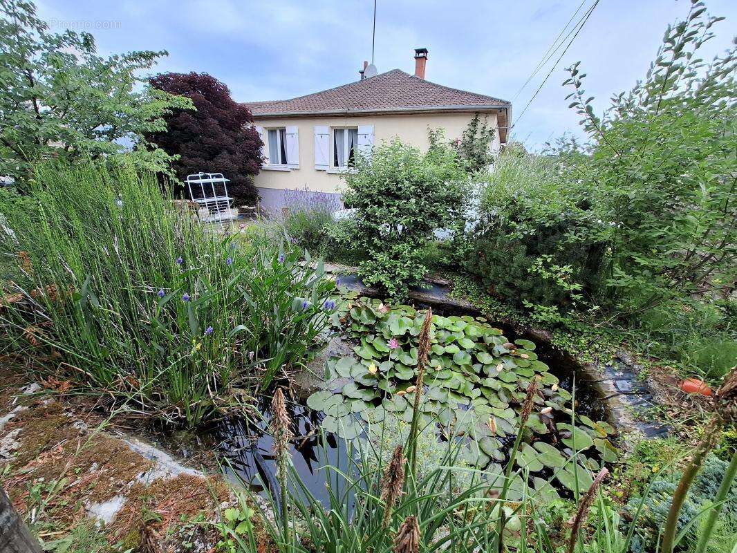 Maison à CUISE-LA-MOTTE