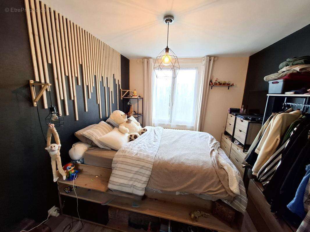 Maison à CUISE-LA-MOTTE