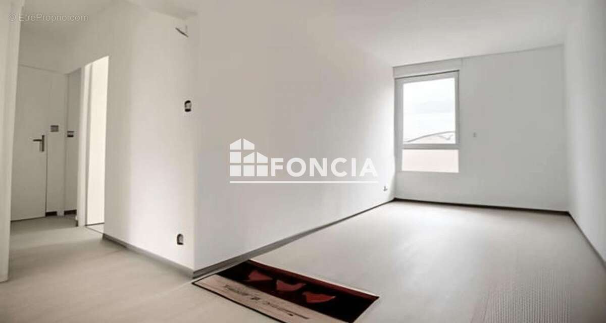 Appartement à SAINT-PIERRE-LES-ELBEUF