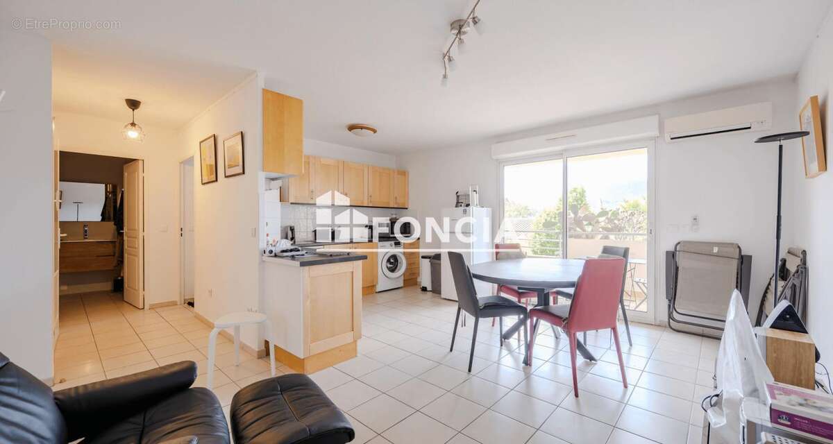 Appartement à HYERES