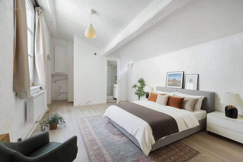 Appartement à LYON-5E