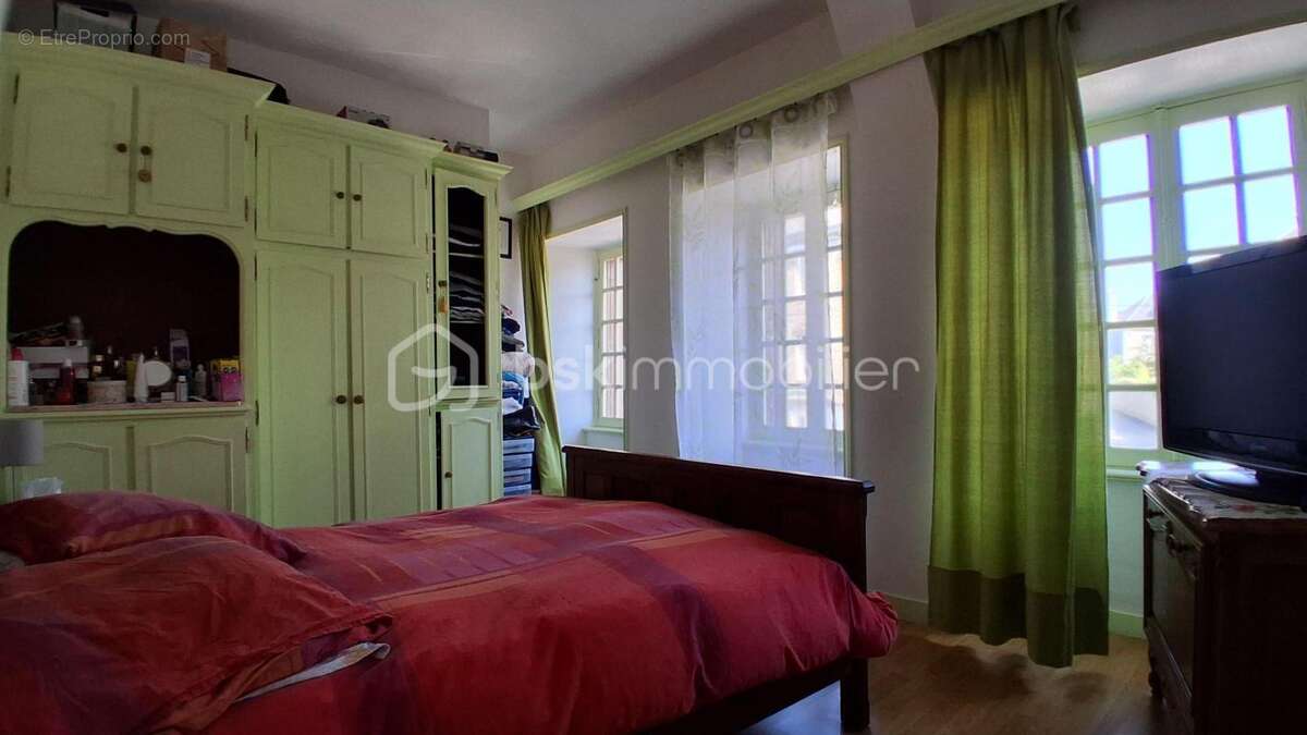 Maison à TESSY-SUR-VIRE