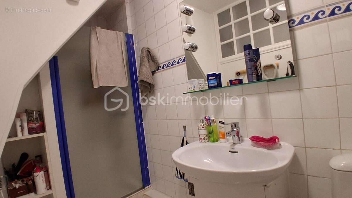 Maison à TESSY-SUR-VIRE