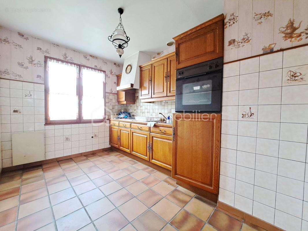 Maison à EAUCOURT-SUR-SOMME