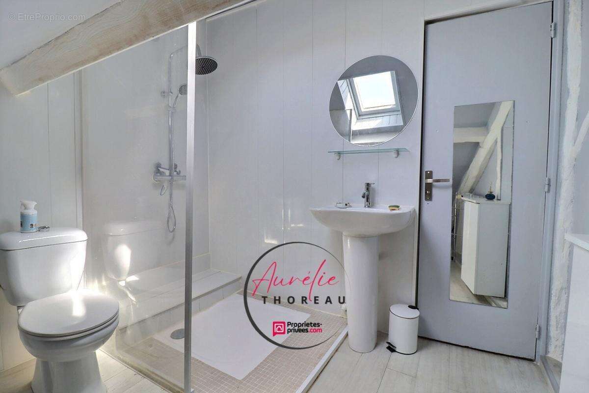 Maison à NEUVILLE-AUX-BOIS