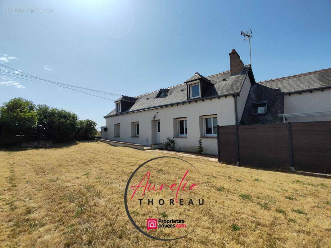 Maison à NEUVILLE-AUX-BOIS