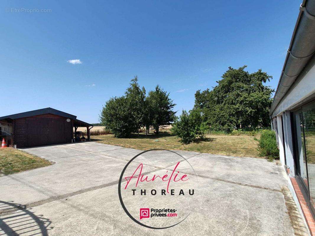 Maison à NEUVILLE-AUX-BOIS