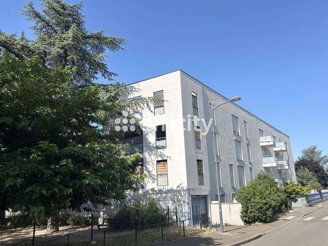 Appartement à MIONS