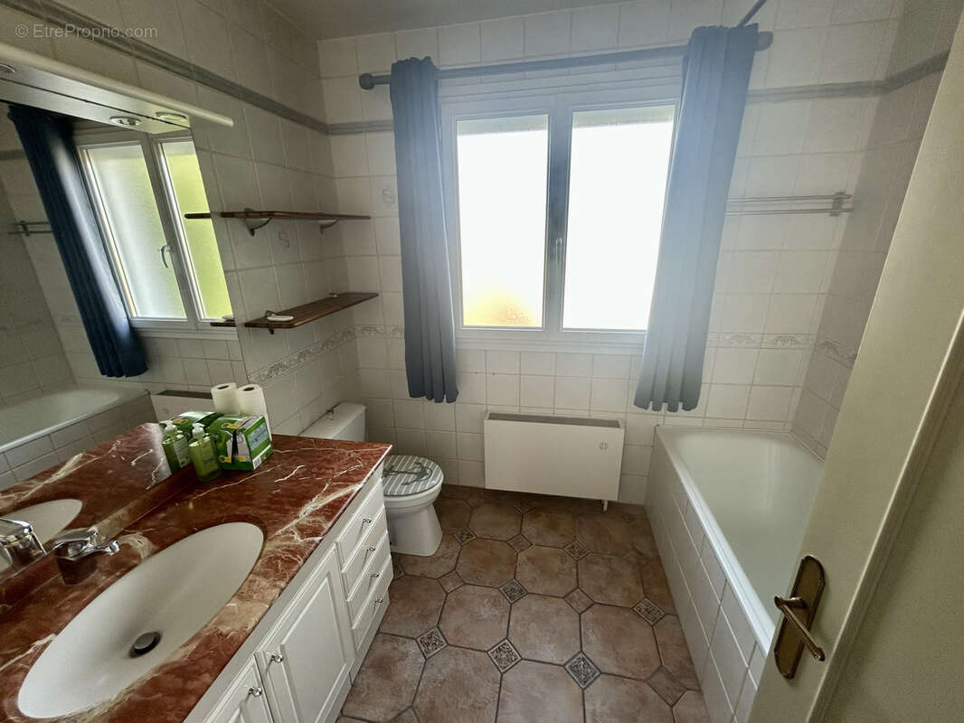 Maison à CLAYE-SOUILLY