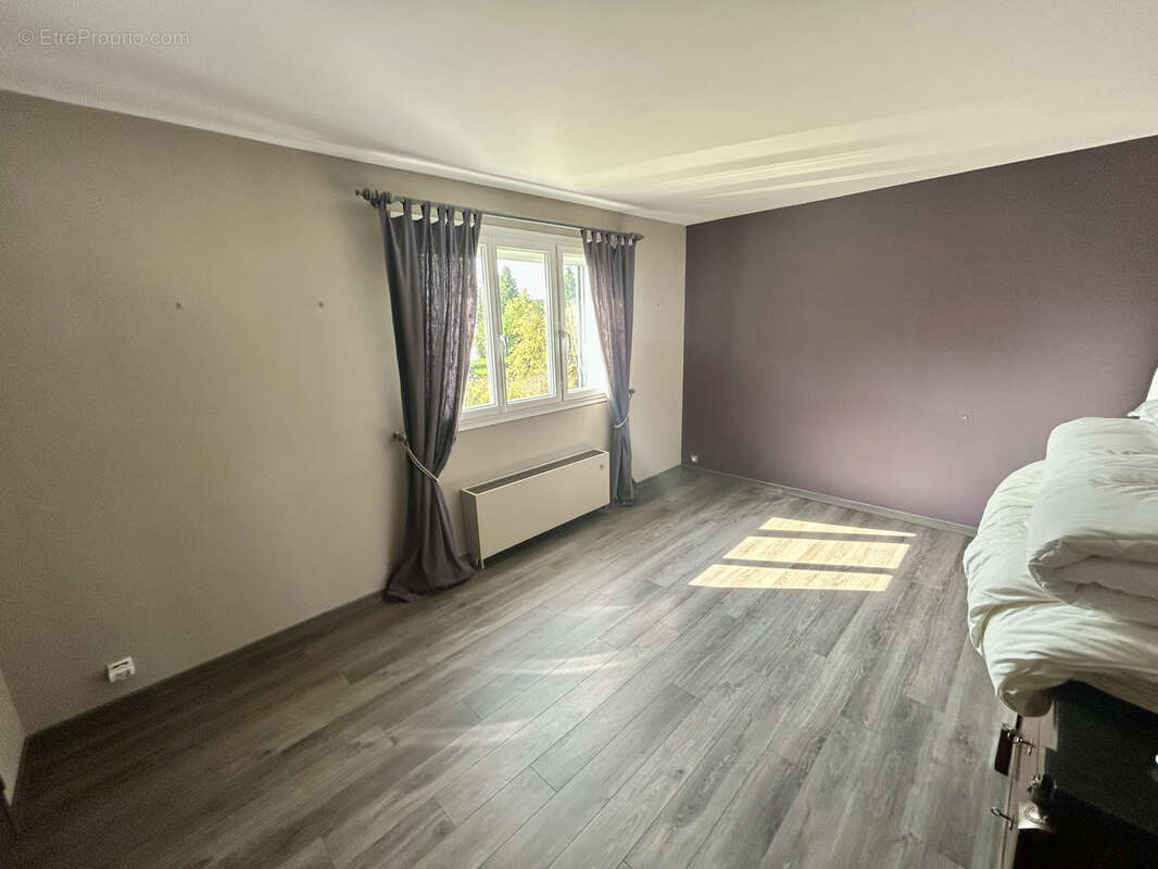 Maison à CLAYE-SOUILLY