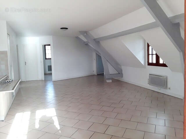 Maison à PONT-L&#039;EVEQUE