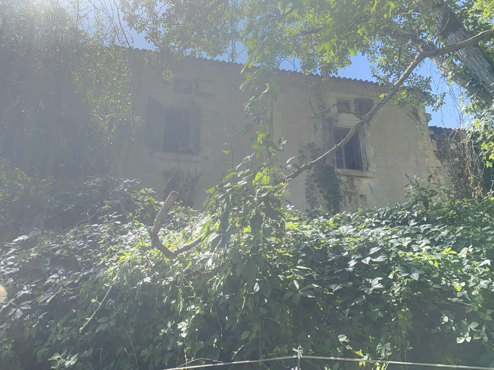 Maison à GRUN-BORDAS