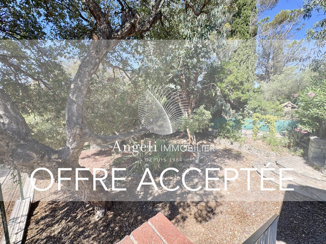 Appartement à FREJUS